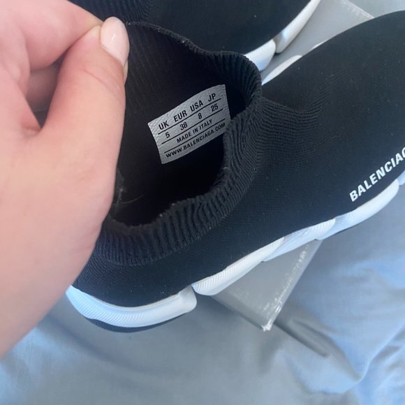 Worn Once! WOMEN'S SPEED 2.0 RECYCLED KNIT SNEAKER BICOLOR SOLE IN BLACK/WHITE - Picture 8 of 13